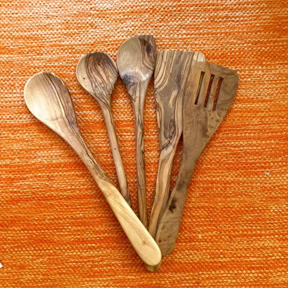 Brand NEW Handcrafted Olive Wood Kitchen Utensil Set (5 Pieces)